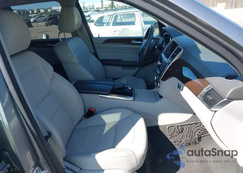 2013 Mercedes-Benz Ml 350 z USA, uszkodzony, nr VIN 4JGDA5JB2DA157150